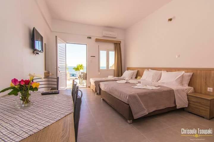 Votsalo Studios & Apartment Frangocastelo Luaran gambar