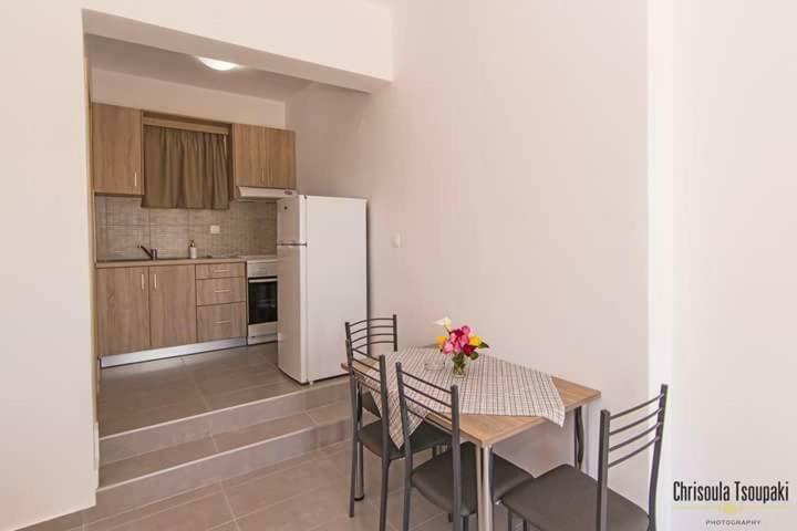 Votsalo Studios & Apartment Frangocastelo Luaran gambar
